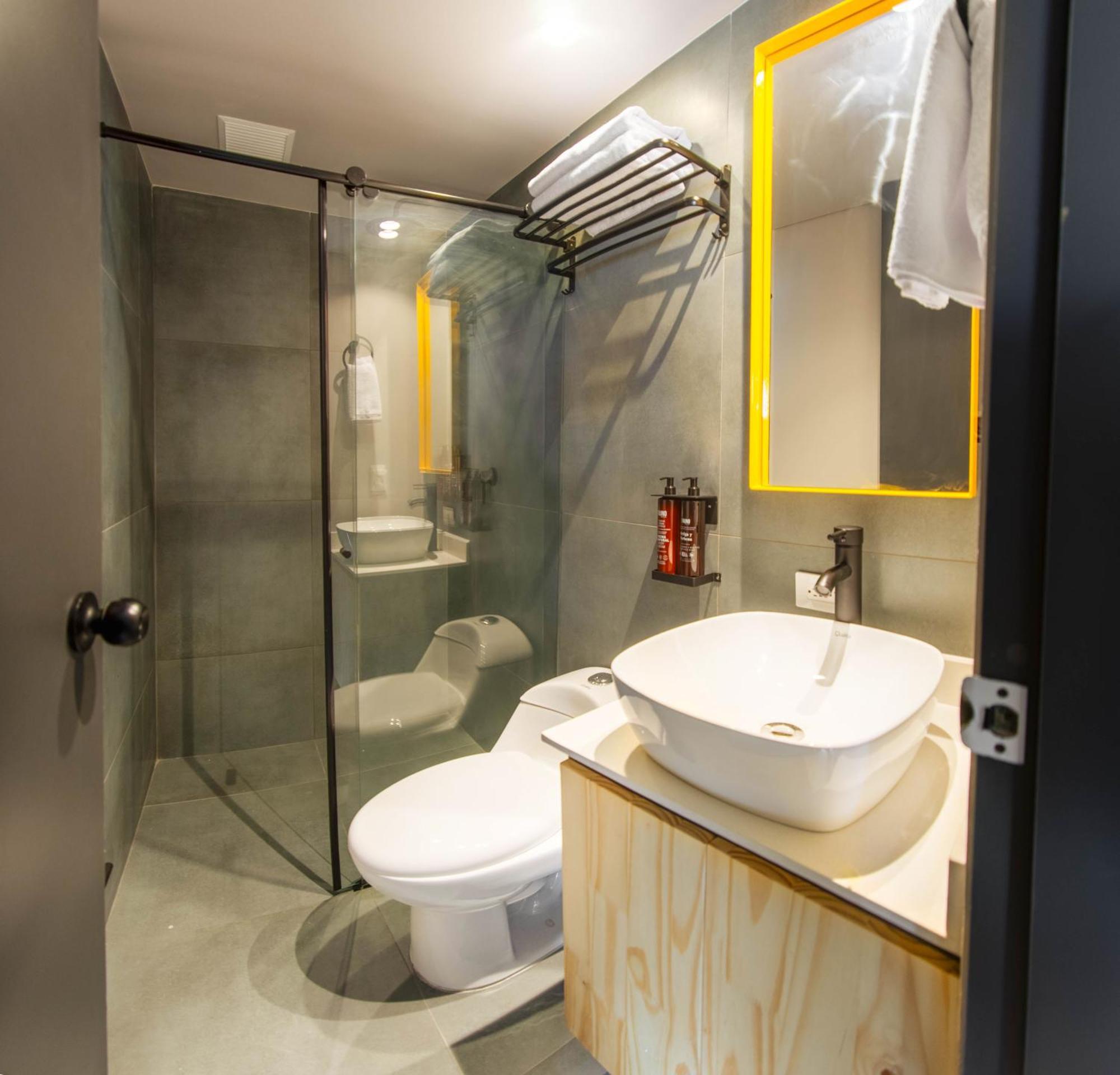 Firenze Lofts Hotel Medellín Buitenkant foto